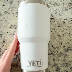 YETI White Tumbler • Stainless Steel